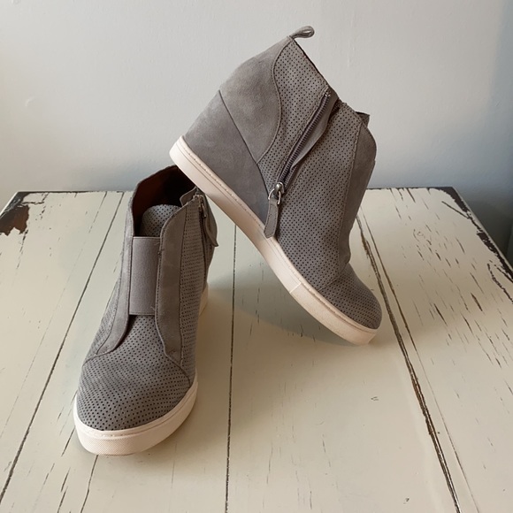 Linea Paola l Grey Anna Wedge Sneakers Size 8.5 - Picture 1 of 8